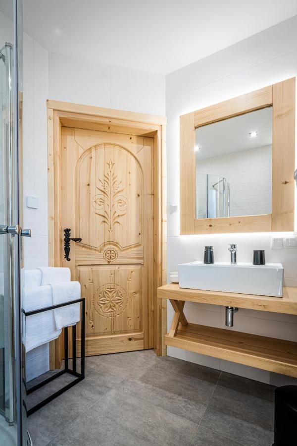 Apartment Bialy Mis Art & Design