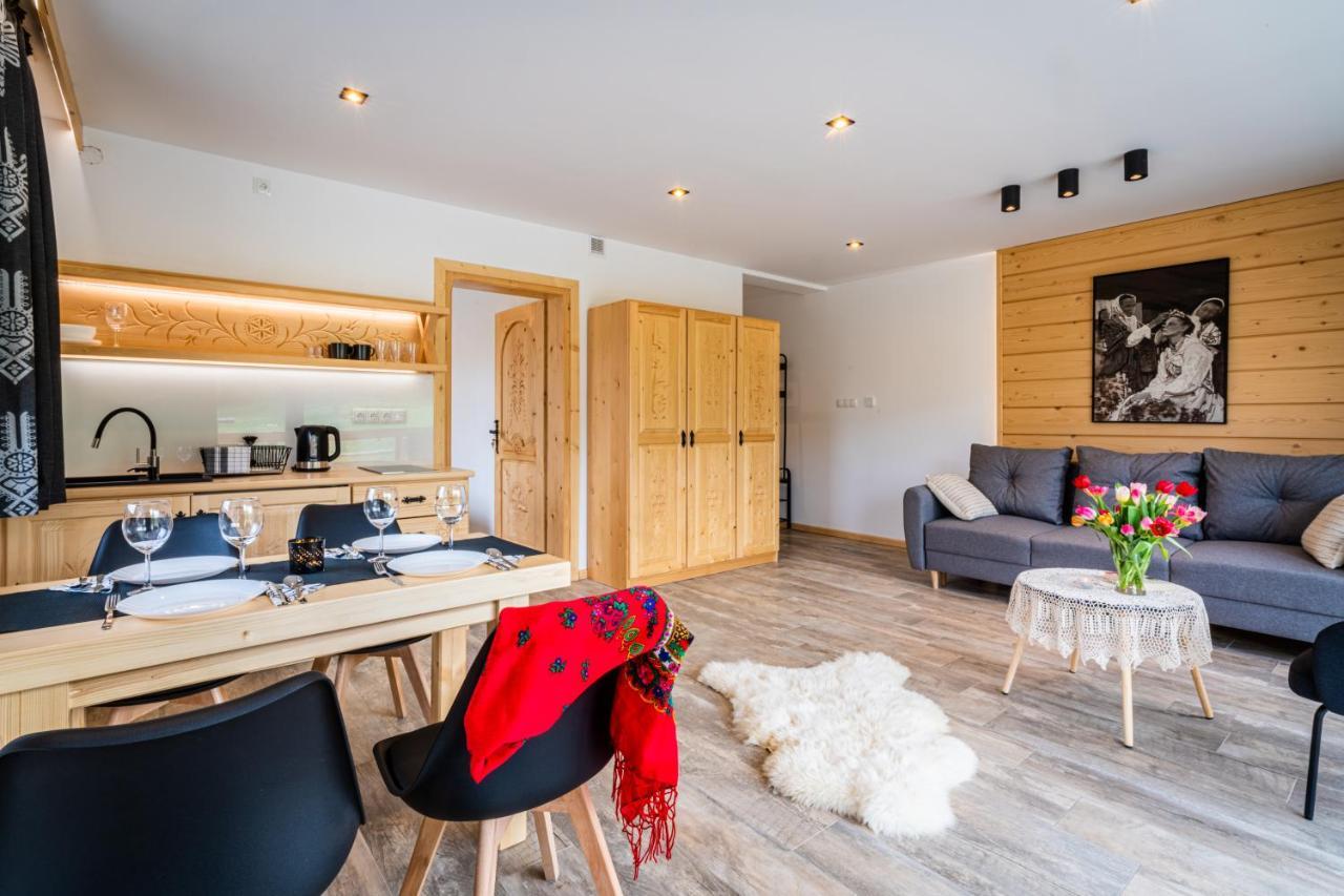 Bialy Mis Art & Design Apartment